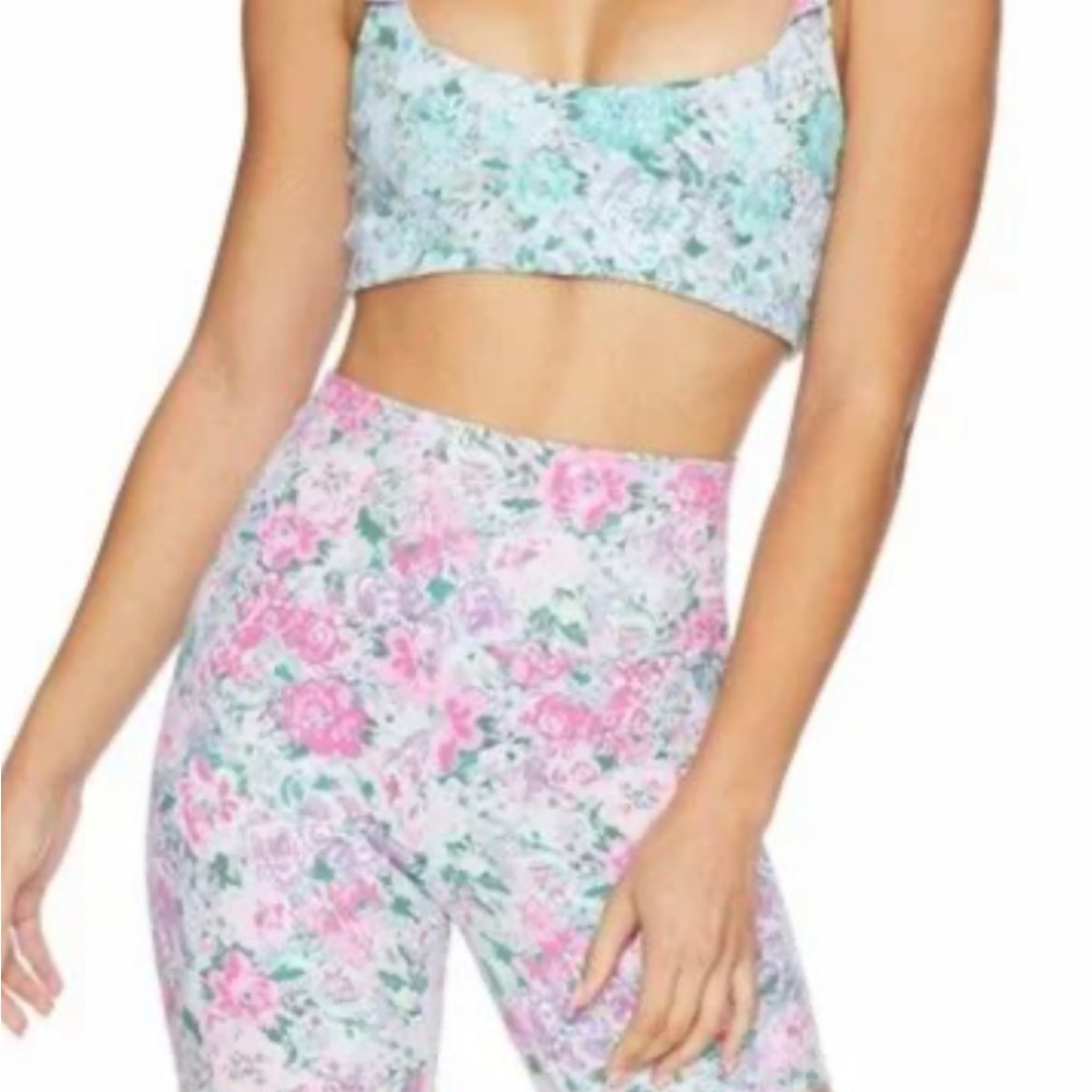 Beach Riot Peony bike shorts